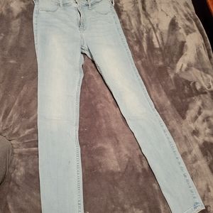 Hollister jeans. Size 5 reg